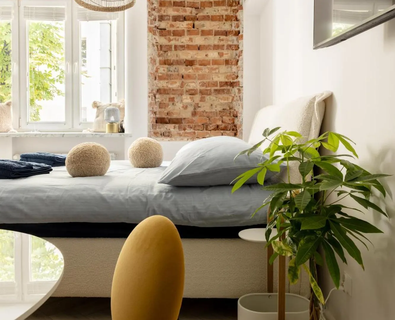 Apartment Cozy Studio Poznanska Downtown Quiet Warsaw Poland