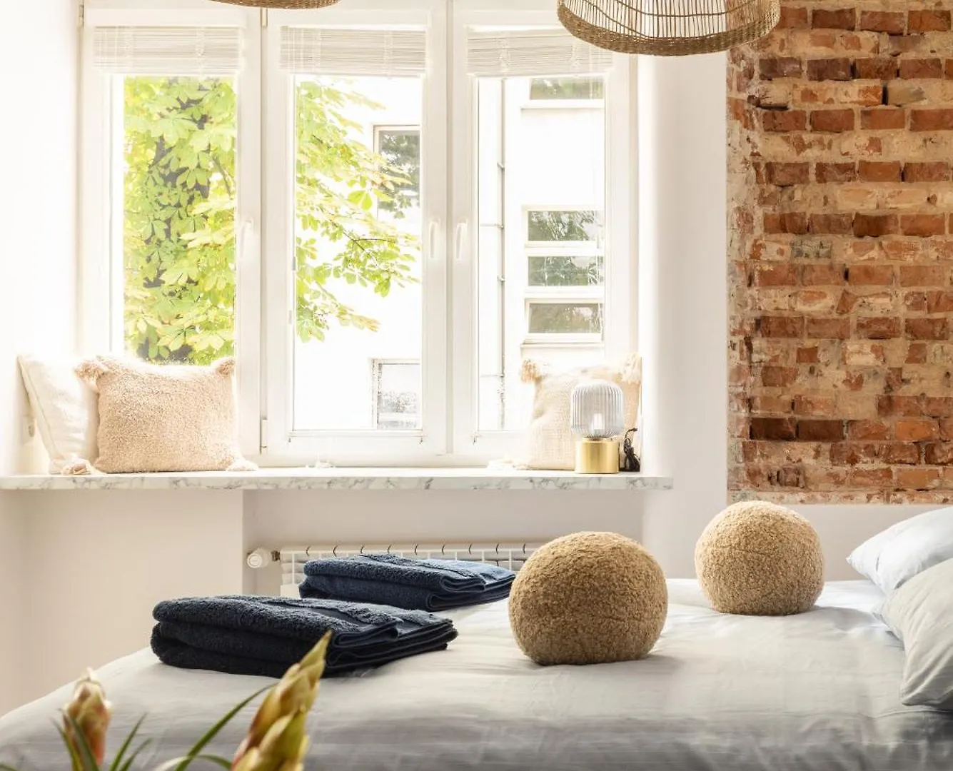 Cozy Studio Poznanska Downtown Quiet Warsaw Apartment