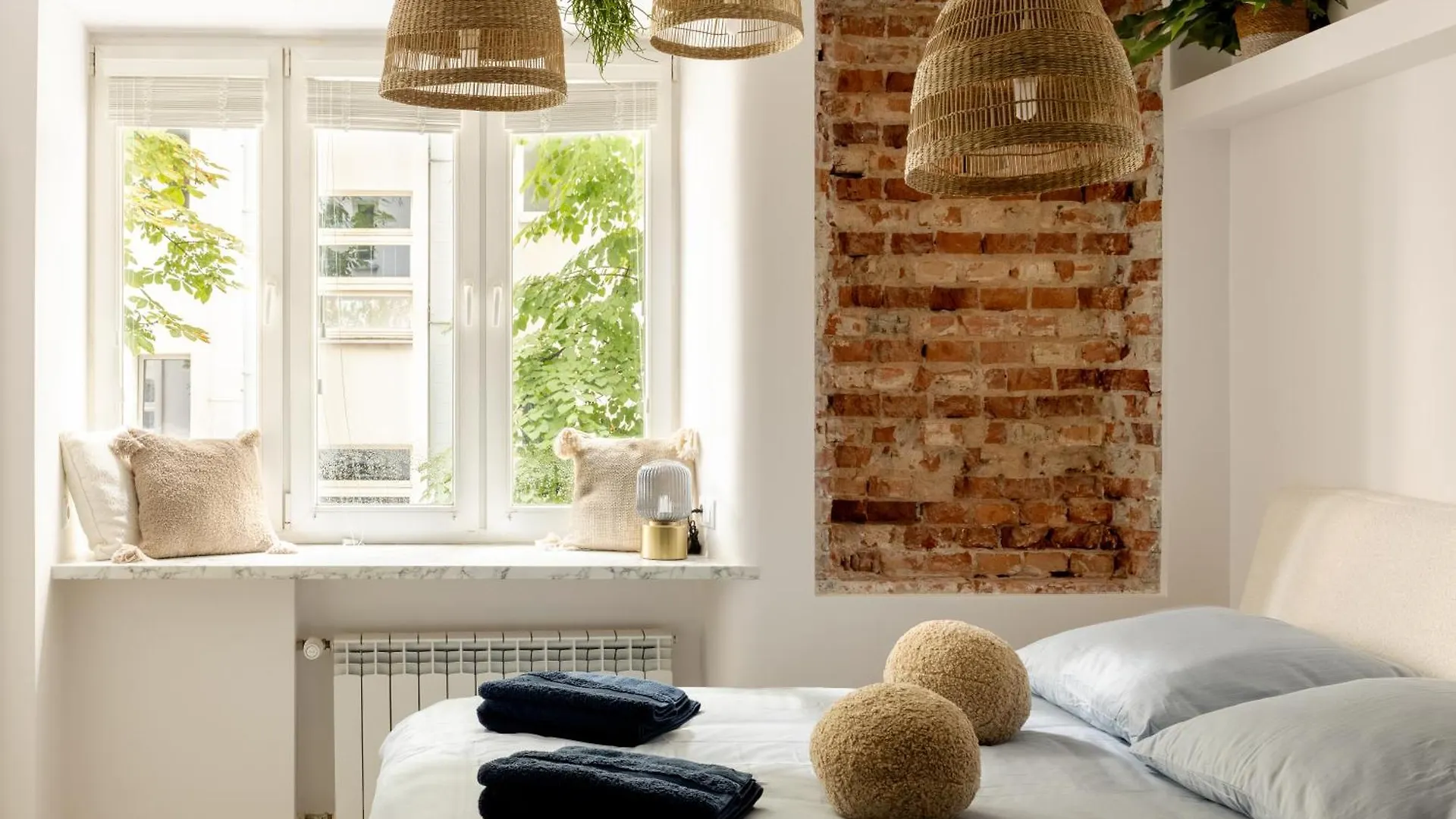 Apartment Cozy Studio Poznanska Downtown Quiet Warsaw
